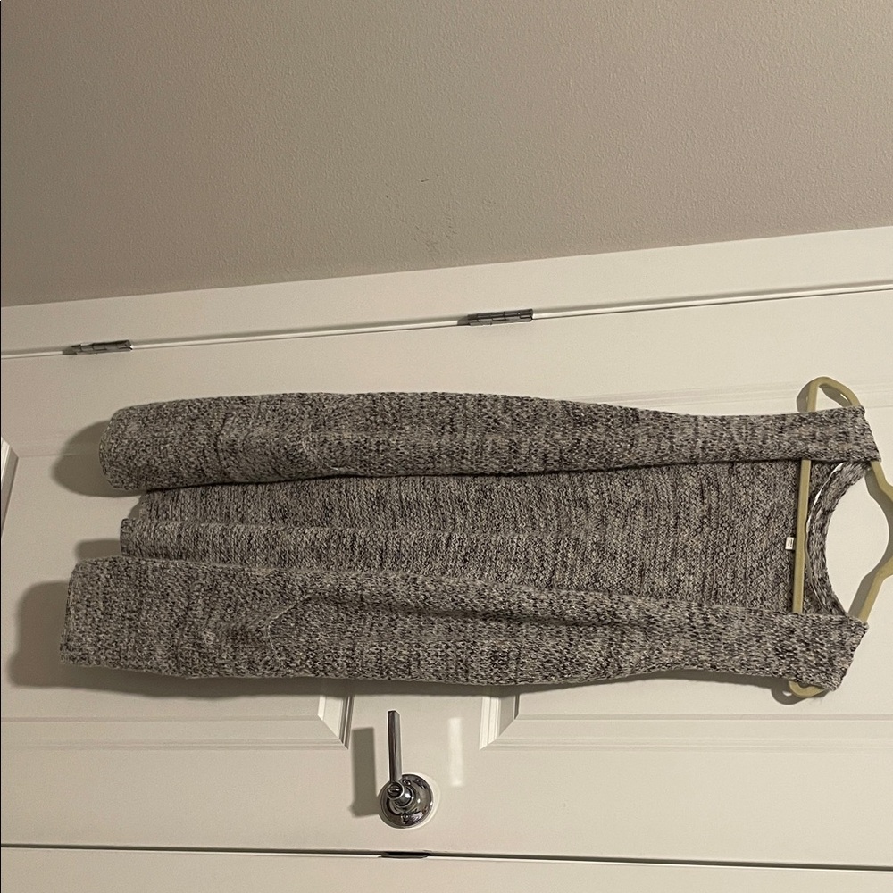Gray Knit Sleeveless Dress